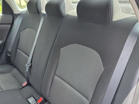 Used 2024 Kia Forte LXS FWD image 31