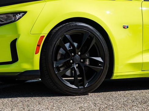 Used 2019 Chevrolet Camaro LT w/ 1LE Track Performance Package image 44