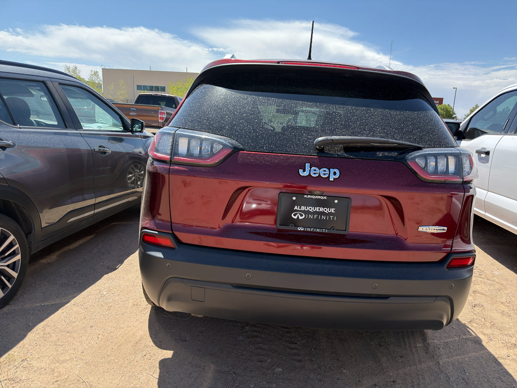 Used 2019 Jeep Cherokee Latitude Plus FWD image 5