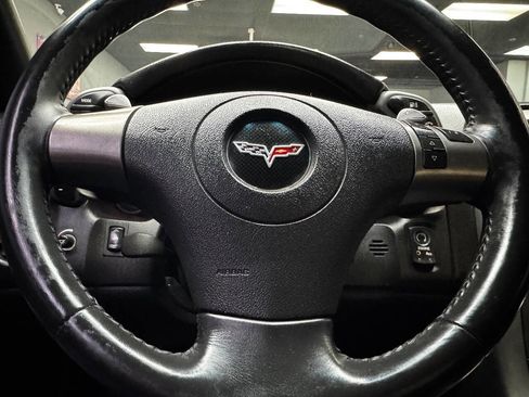 Used 2007 Chevrolet Corvette Convertible w/ Preferred Equipment Group image 32