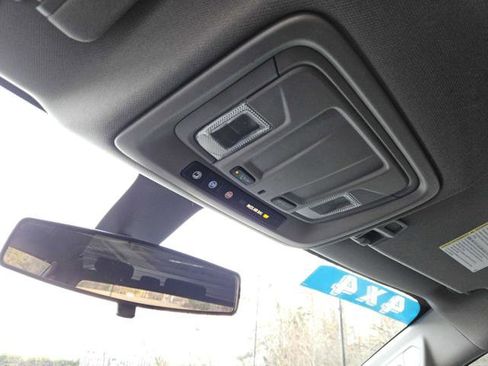 Used 2020 Chevrolet Silverado 1500 Custom w/ Custom Value Package image 23