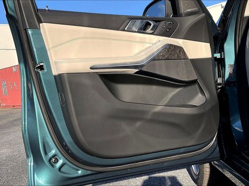 Used 2026 BMW X7 xDrive40i image 24