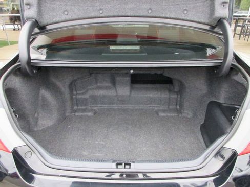 Used 2015 Toyota Camry SE FWD image 21