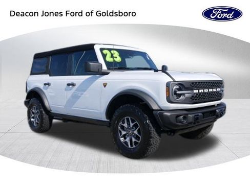 Used 2023 Ford Bronco Badlands image 1