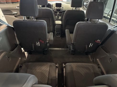 Used 2022 Ford Transit Connect XLT FWD image 23