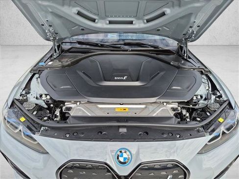 Certified 2023 BMW i4 eDrive40 w/ M Sport Package RWD image 23