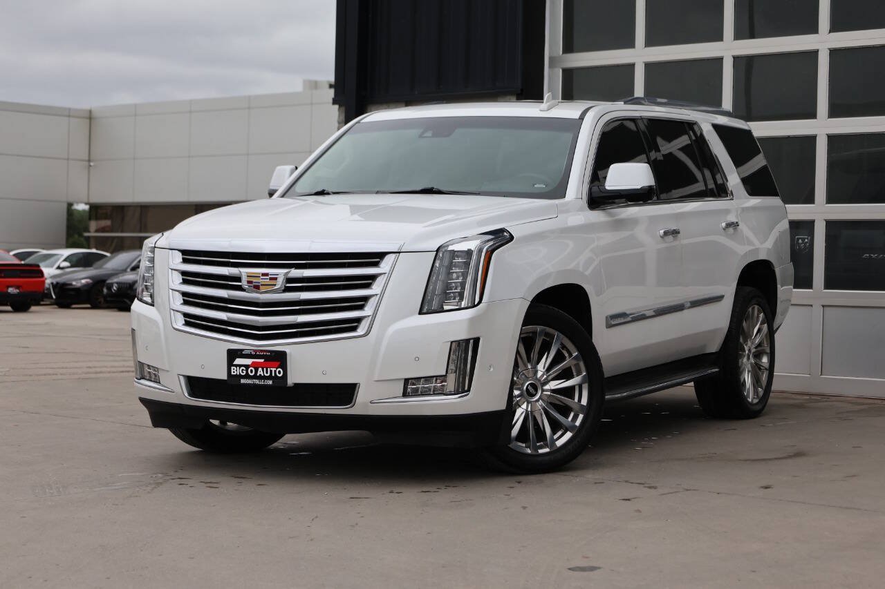 Used 2017 Cadillac Escalade Premium Luxury AWD/4WD image 3