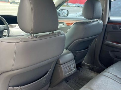 Used 2005 Toyota Avalon XL FWD image 5