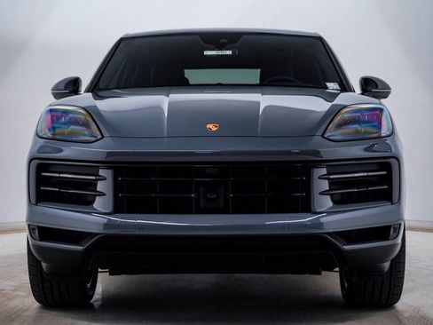New 2026 Porsche Cayenne S image 6