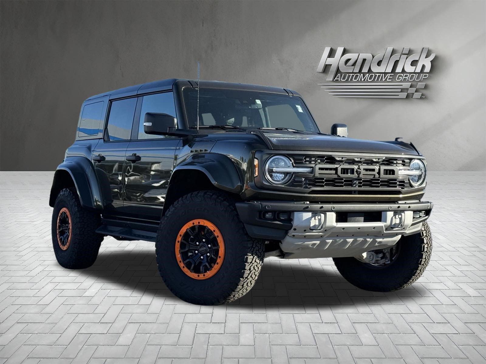 Used 2025 Ford Bronco Raptor AWD/4WD image 2