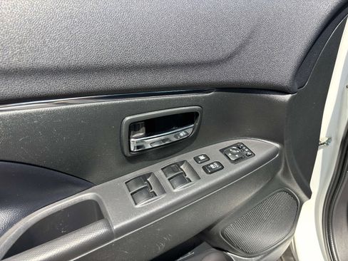 Used 2016 Mitsubishi Outlander Sport GT AWD/4WD image 17