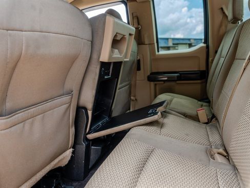 Used 2016 Ford F150 XLT w/ Equipment Group 302A Luxury AWD/4WD image 28