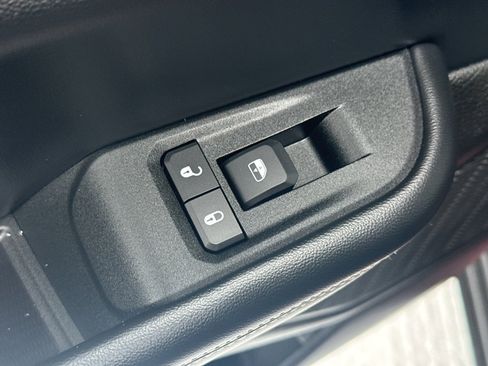 Used 2024 Jeep Grand Cherokee L Altitude image 29