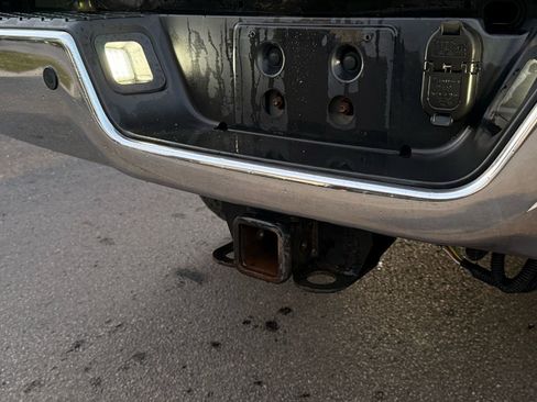 Used 2014 RAM 3500 Laramie image 15