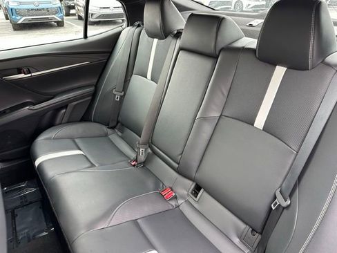 Used 2025 Toyota Camry SE image 26
