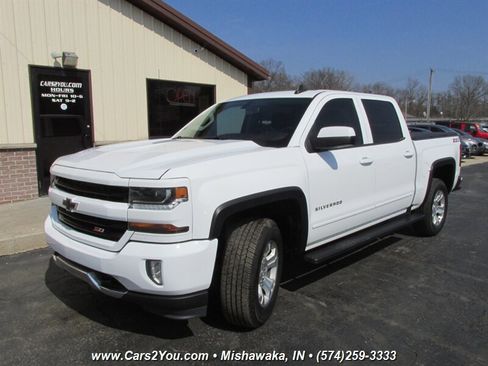 Used 2018 Chevrolet Silverado 1500 LT w/ All Star Edition image 4