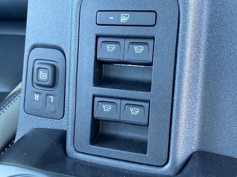 New 2025 Ford Bronco Outer Banks image 16