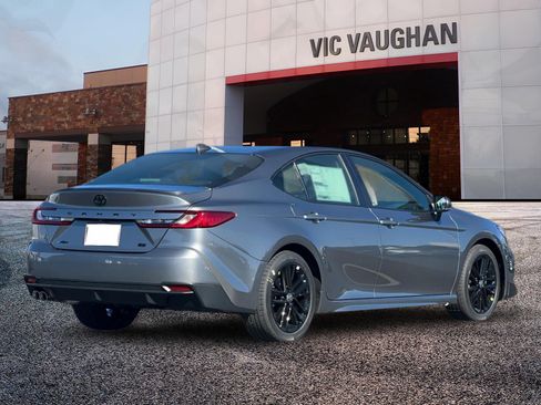 New 2026 Toyota Camry SE FWD image 5