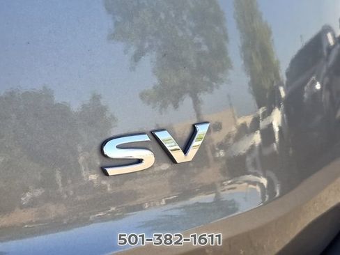 Used 2023 Nissan Rogue SV FWD image 16