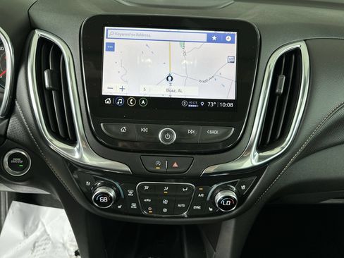 Used 2024 Chevrolet Equinox Premier AWD/4WD image 14