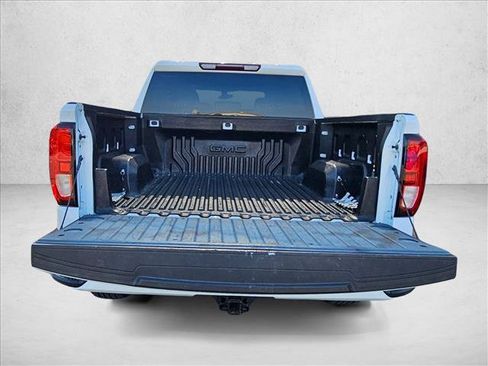 Used 2021 GMC Sierra 1500 Elevation RWD image 4