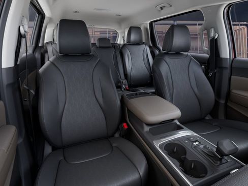 New 2025 Kia Carnival FWD image 15