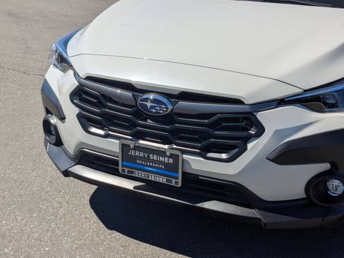 Certified 2024 Subaru Crosstrek 2.0i Premium AWD/4WD image 9