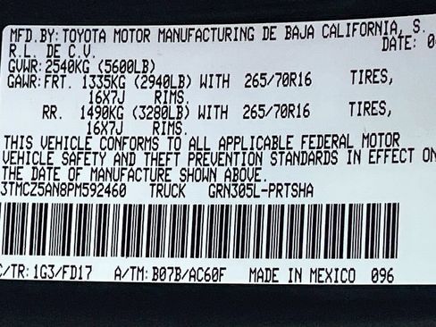 Used 2023 Toyota Tacoma TRD Off-Road AWD/4WD image 31