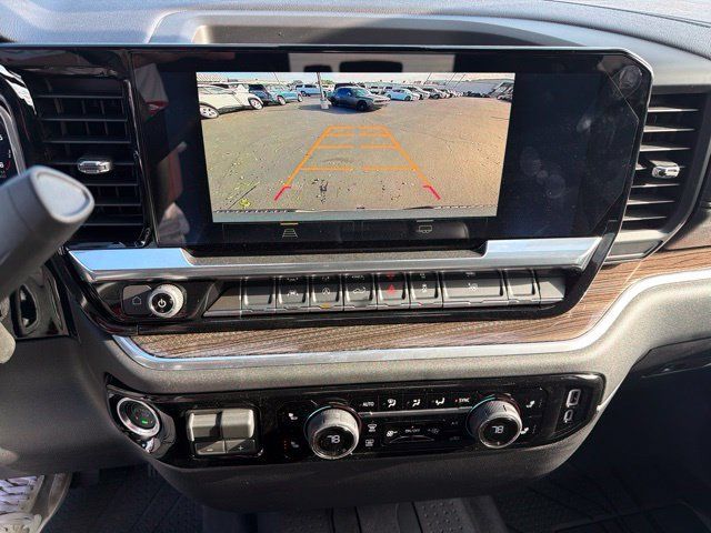 Used 2026 Chevrolet Silverado 1500 RST w/ Dark Appearance Package AWD/4WD image 26