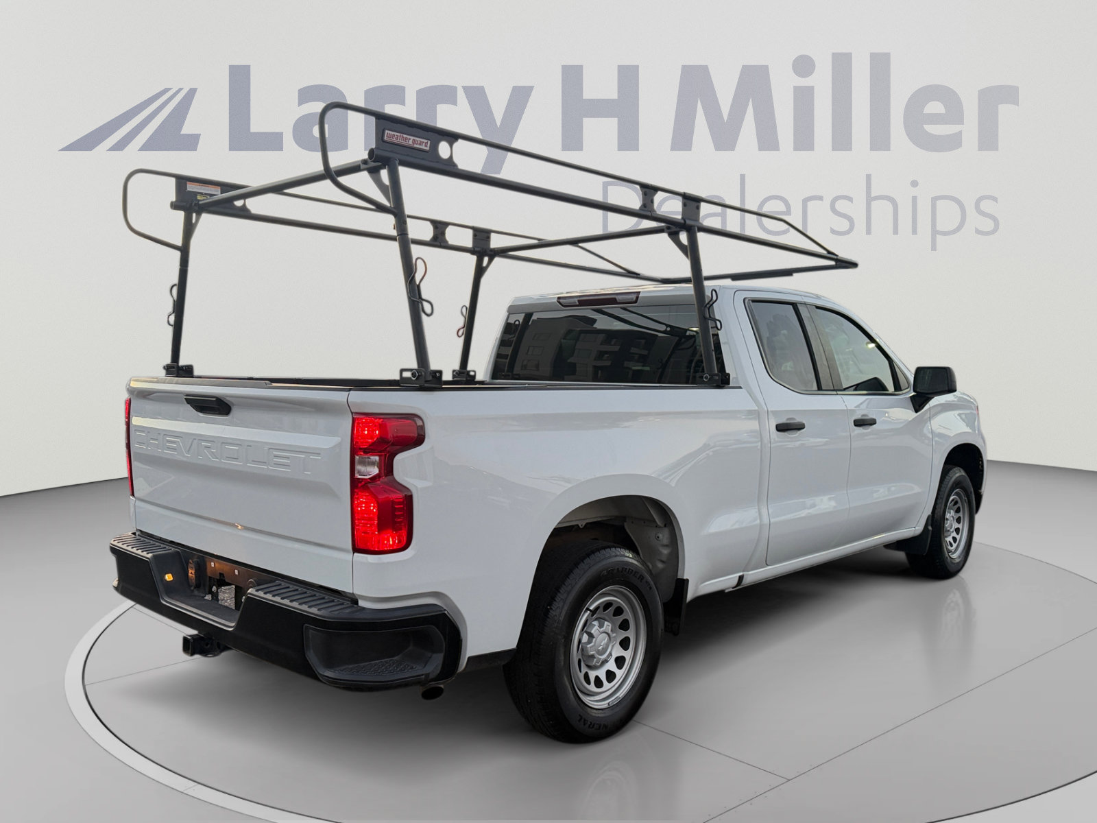 Used 2025 Chevrolet Silverado 1500 W/T w/ Trailering Package RWD image 5