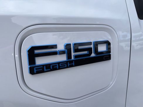 Used 2025 Ford F150 Lightning Flash image 16