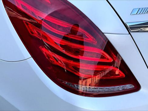 Used 2017 Mercedes-Benz S 63 AMG 4MATIC Sedan image 31