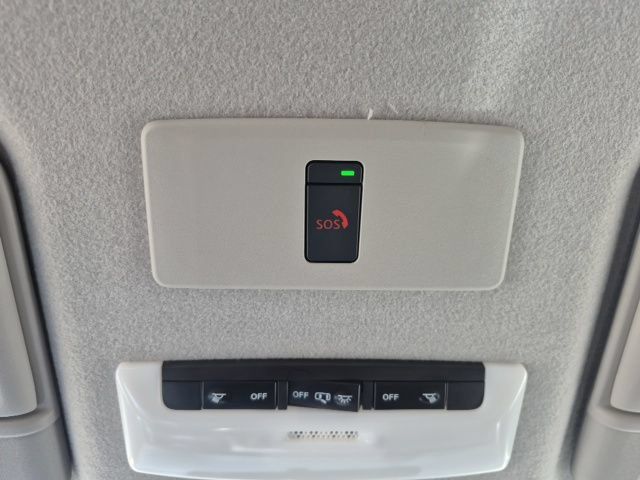 Used 2023 Nissan Kicks SR w/ SR Premium Package FWD image 27