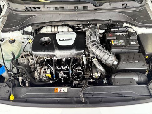 Used 2021 Hyundai Kona Limited image 56