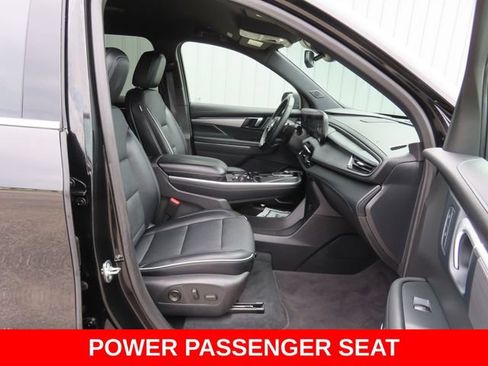 Used 2026 Buick Enclave Preferred AWD/4WD image 23