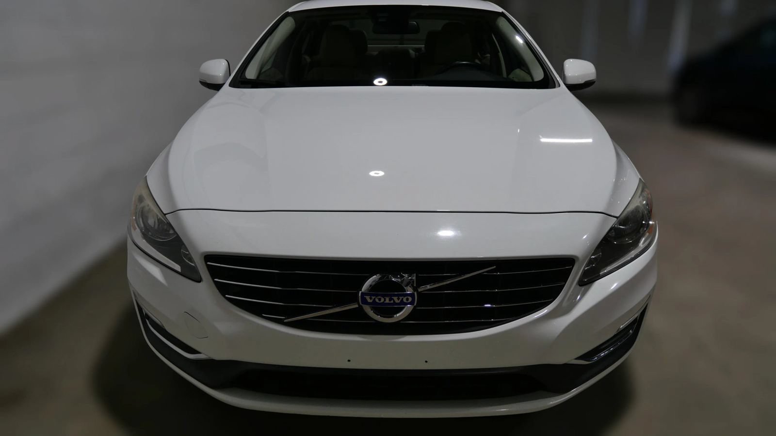 Used 2015 Volvo S60 T5 Premier FWD image 2