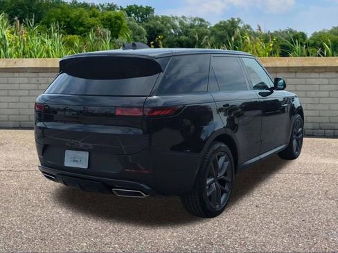 New 2026 Land Rover Range Rover Sport SE AWD/4WD image 4