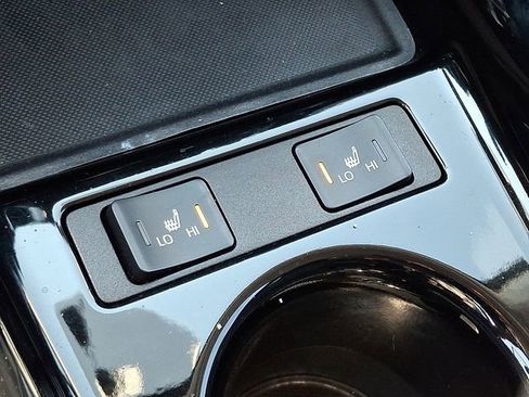 Used 2022 Toyota Prius Prime LE image 25