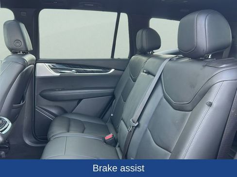 Used 2023 Cadillac XT6 Premium Luxury AWD/4WD image 16