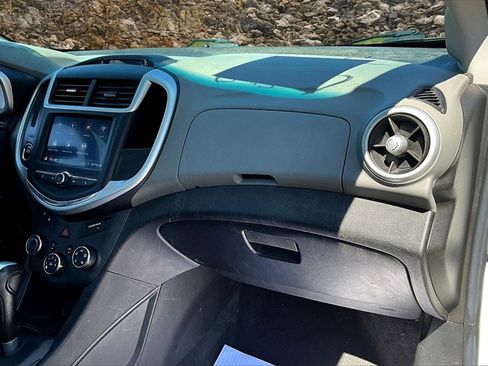 Used 2020 Chevrolet Sonic LT image 15