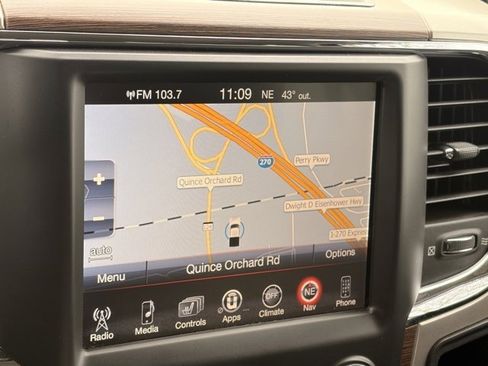 Used 2017 RAM 3500 Laramie w/ Convenience Group image 3