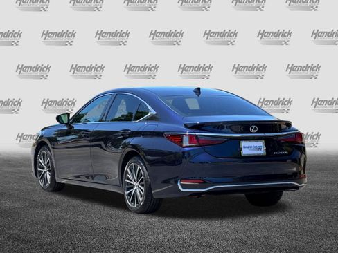 Used 2024 Lexus ES 300h w/ Premium Package FWD image 7