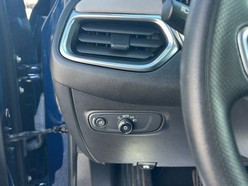 Certified 2022 Chevrolet Equinox LS w/ LS Convenience Package image 21