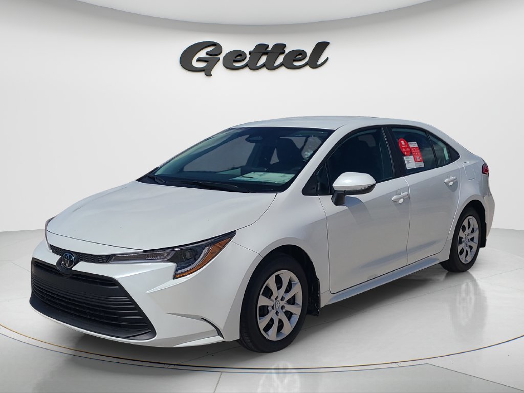 New 2027 Toyota Corolla LE FWD image 1