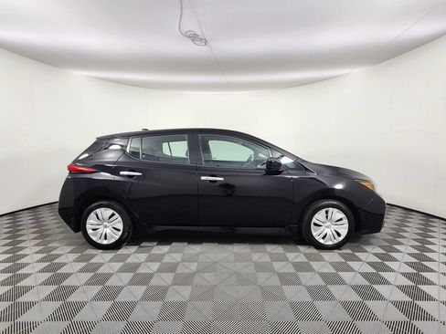 Used 2025 Nissan Leaf S FWD image 6