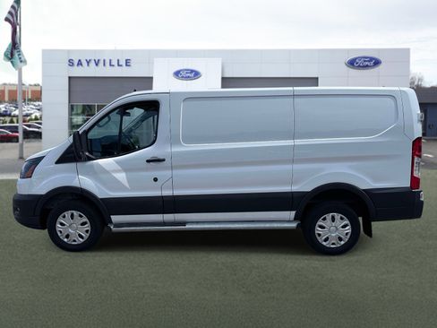 Certified 2025 Ford Transit 250 Low Roof w/ Exterior Upgrade Package RWD image 2