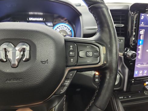 Used 2019 RAM 1500 Limited AWD/4WD image 29