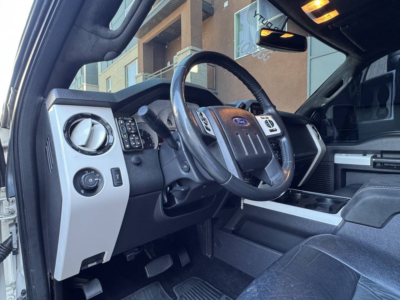Used 2013 Ford F250 Platinum AWD/4WD image 31