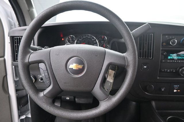 Used 2022 Chevrolet Express 2500 LS w/ Driver Convenience Package RWD image 5