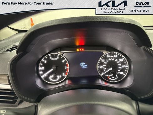 Used 2023 Nissan Altima 2.5 SV image 16